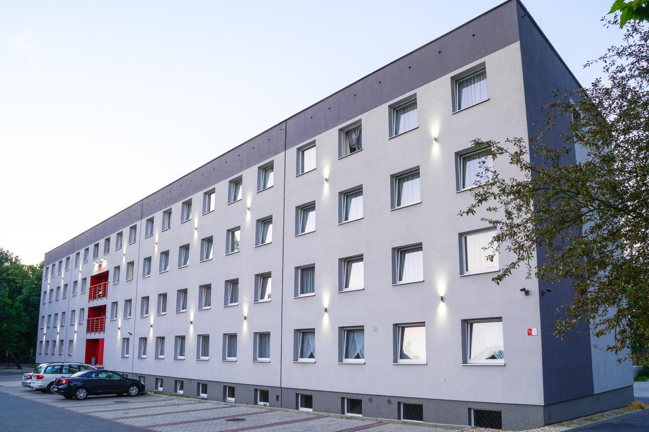 Zgoda Kompleks Hotelarski Świętochłowice Exterior foto