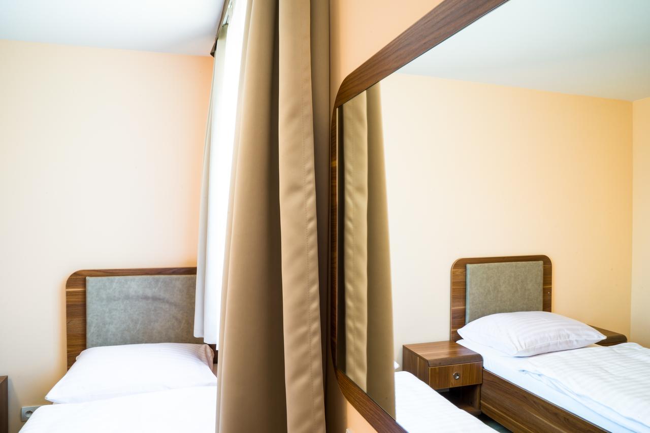 Zgoda Kompleks Hotelarski Świętochłowice Exterior foto